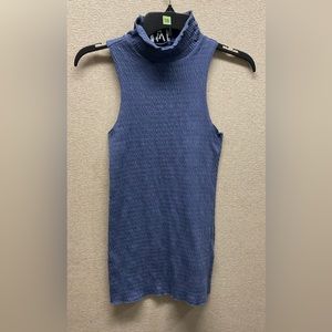 🌟 WHO WHAT WEAR NWOT Top